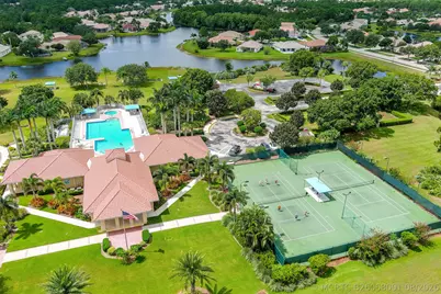 1686 SW Harbour Isles Circle, Port Saint Lucie, FL 34986 - Photo 40