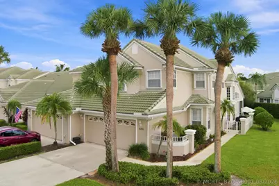 1686 SW Harbour Isles Circle, Port Saint Lucie, FL 34986 - Photo 2