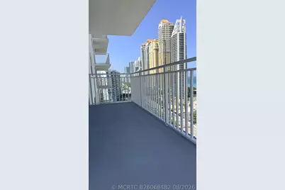 210 174th Street #1901, Sunny Isles Beach, FL 33160 - Photo 24