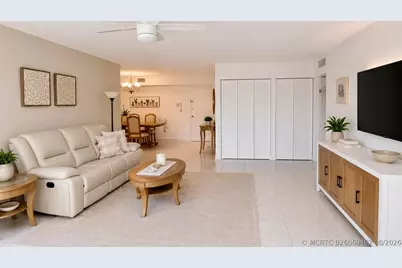 210 174th Street #1901, Sunny Isles Beach, FL 33160 - Photo 4