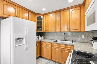3239 Dolan Road, Palm Springs, FL 33406 - Photo 12
