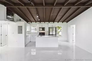 1530 NW 18th Ct, Fort Lauderdale, FL 33311 - Photo 6