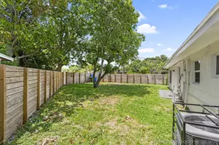 1530 NW 18th Ct, Fort Lauderdale, FL 33311 - Photo 26