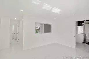 1530 NW 18th Ct, Fort Lauderdale, FL 33311 - Photo 14