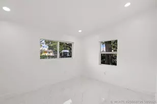1530 NW 18th Ct, Fort Lauderdale, FL 33311 - Photo 18