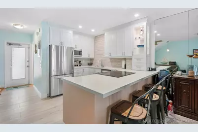 2500 NE 36th Street #5, Lighthouse Point, FL 33064 - Photo 14