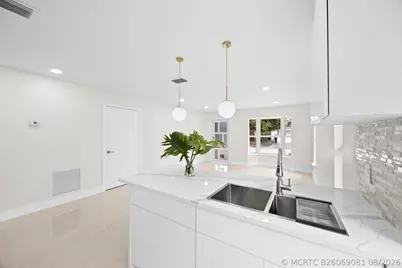 5664 Boynton, Boynton Beach, FL 33437 - Photo 6