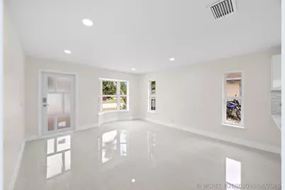 5664 Boynton, Boynton Beach, FL 33437 - Photo 12