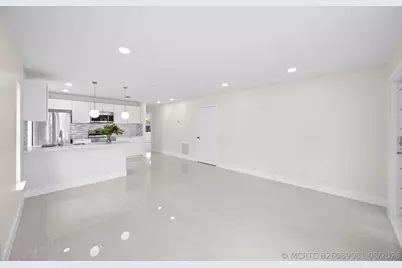 5664 Boynton, Boynton Beach, FL 33437 - Photo 8