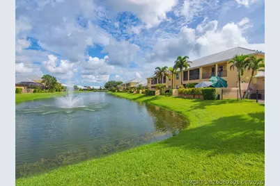 4555 Bridgepointe Way #126, Vero Beach, FL 32967 - Photo 4