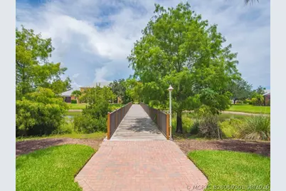 4555 Bridgepointe Way #126, Vero Beach, FL 32967 - Photo 36