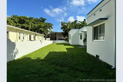 1833 Madison Street, Hollywood, FL 33020 - Photo 8