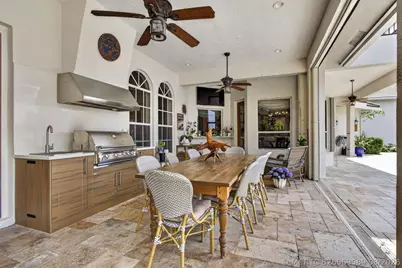 8704 Wendy Lane E, West Palm Beach, FL 33411 - Photo 4