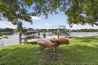 8704 Wendy Lane E, West Palm Beach, FL 33411 - Photo 86