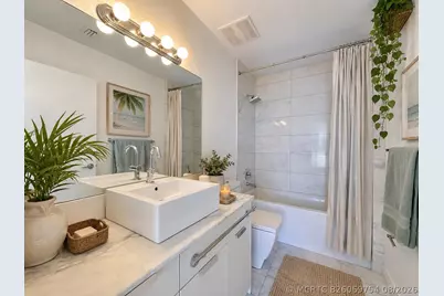 444 NE 30th Street NE #903, Miami, FL 33137 - Photo 10