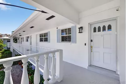 2820 NE 30th Street #9, Fort Lauderdale, FL 33306 - Photo 2