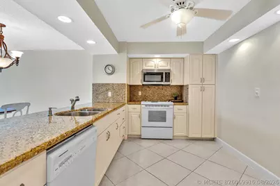 1150 Hillsboro Mile #914, Hillsboro Beach, FL 33062 - Photo 4