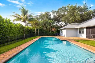 1 Sabal Ct, Sewalls Point, FL 34996 - Photo 32