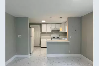 605 NW 9th Avenue, Pompano Beach, FL 33060 - Photo 1