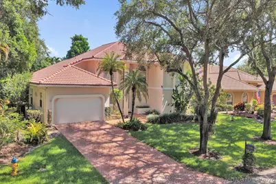 6020 NW 61st Manor, Parkland, FL 33067 - Photo 2
