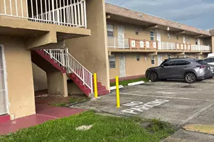301 NW 177th St, Miami Gardens, FL 33169 - Photo 1