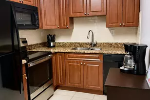 405 Meadows Cir, Boynton Beach, FL 33436 - Photo 1