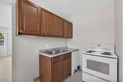 304 Cypress Drive, Lake Park, FL 33403 - Photo 62
