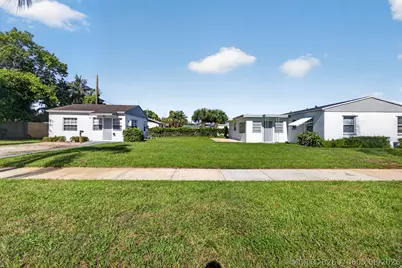 304 Cypress Drive, Lake Park, FL 33403 - Photo 40