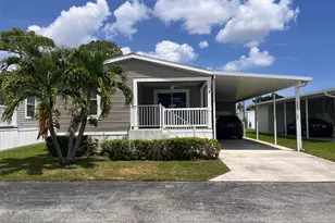 4441 S Beverlee Ct E, Boynton Beach, FL 33436 - Photo 1