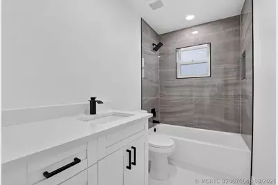 386 NW 40th Terrace, Deerfield Beach, FL 33442 - Photo 30
