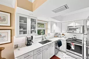 330 SW South River Dr, Stuart, FL 34997 - Photo 1