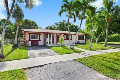508 NE 2nd Terrace, Deerfield Beach, FL 33441 - Photo 1