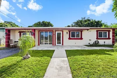 508 NE 2nd Terrace, Deerfield Beach, FL 33441 - Photo 4