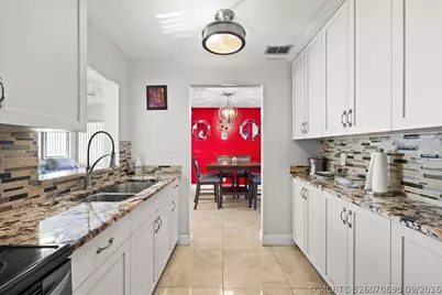 508 NE 2nd Terrace, Deerfield Beach, FL 33441 - Photo 10