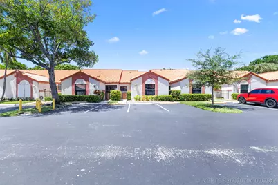 84 Centennial Court, Deerfield Beach, FL 33442 - Photo 2