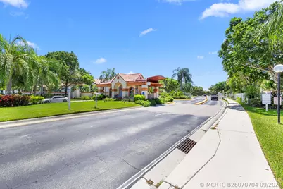 84 Centennial Court, Deerfield Beach, FL 33442 - Photo 42