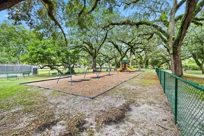 1831 Sabal Palm Drive #403, Davie, FL 33324 - Photo 44