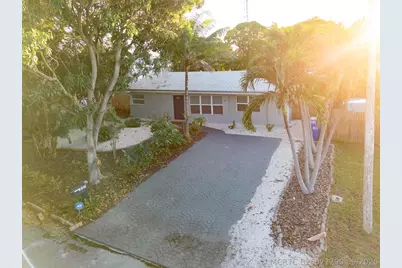 1621 NE 1st Avenue, Pompano Beach, FL 33060 - Photo 42