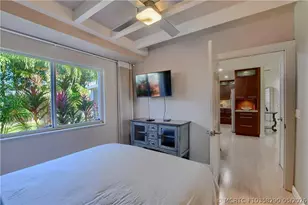 331 SE 4th St, Deerfield Beach, FL 33441 - Photo 16