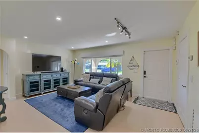 331 SE 4th Street, Deerfield Beach, FL 33441 - Photo 6