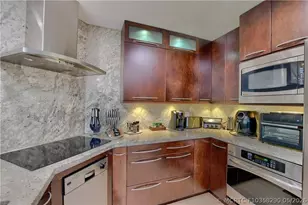 331 SE 4th St, Deerfield Beach, FL 33441 - Photo 12