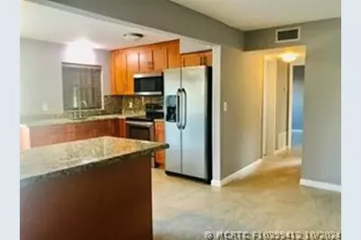 1449 N 14 #102, Hollywood, FL 33020 - Photo 4