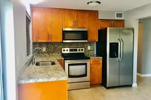 1449 N 14, Hollywood, FL 33020 - Photo 2