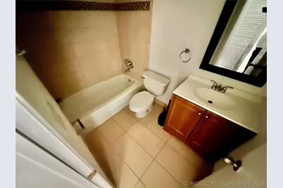 760 SE 2nd Avenue #C202, Deerfield Beach, FL 33441 - Photo 12