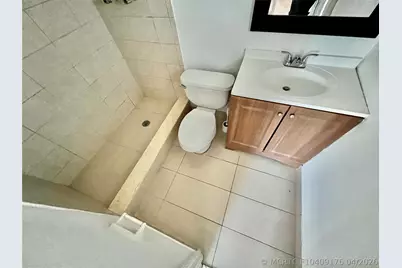 760 SE 2nd Avenue #C202, Deerfield Beach, FL 33441 - Photo 8