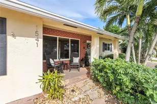 1541 NE 34th St, Pompano Beach, FL 33064 - Photo 2