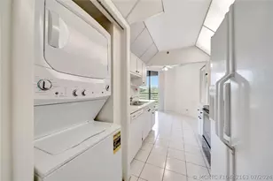 7200 Radice Ct, Lauderhill, FL 33319 - Photo 24