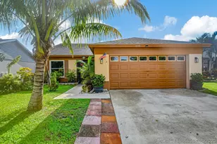 5105 Arbor Glen Cir, Lake Worth, FL 33463 - Photo 2