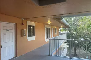 6900 SW 39th St, Davie, FL 33314 - Photo 4
