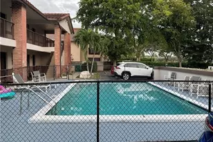 10825 Royal Palm Blvd, Coral Springs, FL 33065 - Photo 2